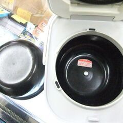 タイガー IH炊飯ジャー JKU-A551 2017年製 3合炊き ホワイト tacook TIGER 炊飯器 炊きたて 札幌市厚別区 厚別店の画像