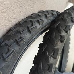 差し上げます 20×2.25 自転車 タイヤ チューブの画像