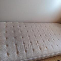 ニトリ　N-sleep シングルベッドの画像