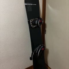 スノーボード　板　2点　ビンディング付きの画像