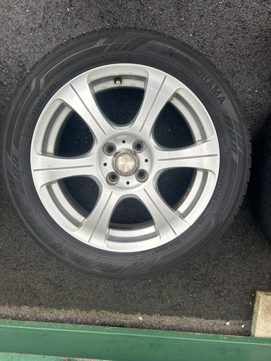 ラクティス　クロスビー　イグニス　 ヨコハマ　スノータイヤ　 175/60/R16