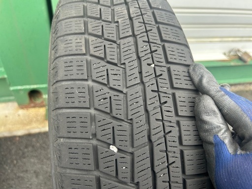 ラクティス　クロスビー　イグニス　 ヨコハマ　スノータイヤ　 175/60/R16