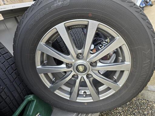 YOKOHAMAスタッドレス