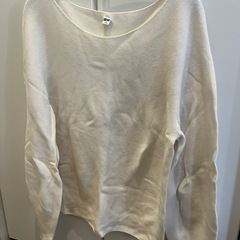 UNIQLO  トップス