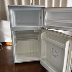 取引中　Haier 冷蔵庫 90Lの画像