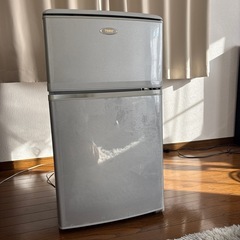 取引中　Haier 冷蔵庫 90Lの画像