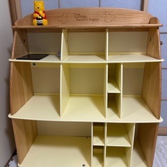 ディズニー絵本棚