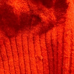 GU パフィータッチクロップドタートルネック オレンジMの画像