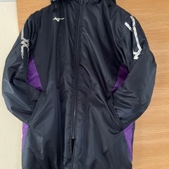 値下げしました。
未使用　 ミズノ  オリジナルベンチコートの画像