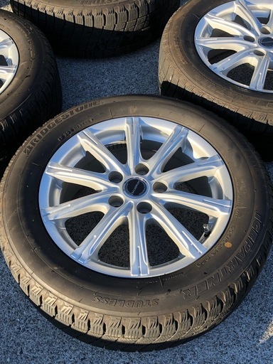 プリウスα 　スタッドレスタイヤ　ホイール