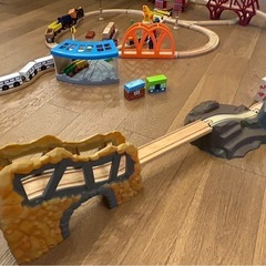 木の線路　ブリオ　おもちゃ　電車の画像