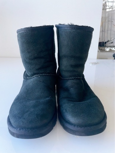 UGG クラシックショート ブラック 23センチ