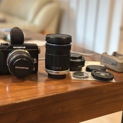 デジタル一眼レフ　OLYMPUS PEN Ｅ-PL2
の画像