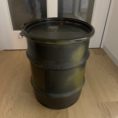 米軍実物　放出品　ドラム缶