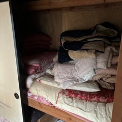 布団差し上げます