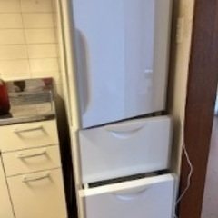 HITACHI 冷蔵庫の画像