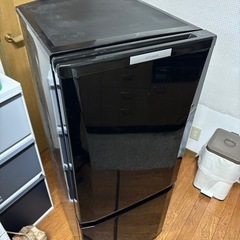 三菱　冷蔵庫　2013年製