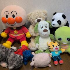 お人形セット　アンパンマン　ワンワンなど　総額10000円以上