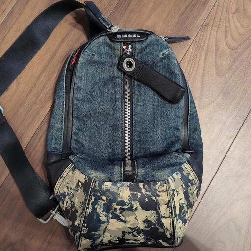 DIESEL　鞄　カバン　リュック