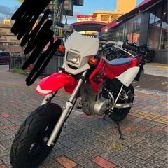 XR100 モタード