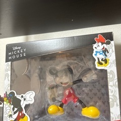 ミッキー　バンクシー　フィギュア ディズニー