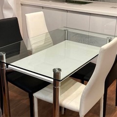 ダイニングテーブル 4人用 ガラス製 マイサカ家具 椅子4脚付き
