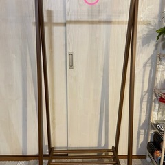 【決まりました】アジアン　木製ハンガーラックの画像