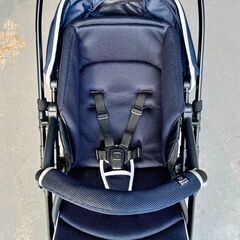 【中古】ベビーカー デ・ヨーネ レジェ e NAVY（両対面式、A型）