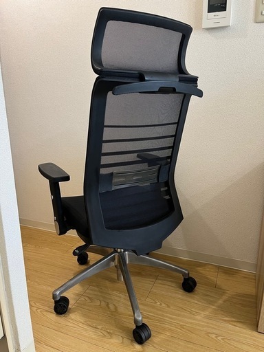 【定価6万円】オフィスチェア　コイズミ
