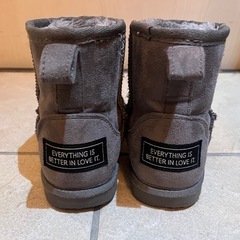 綺麗❗️ジュニア　キッズ　ブーツ　の画像