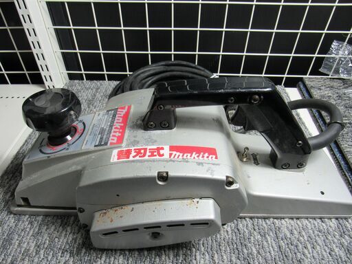 【中古】【動作OK】【店頭取引限定】MAKITA（マキタ）電動カンナ 1804N 7,480円