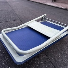 折りたたみ台車の画像