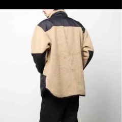 adidas  ボア　ジャケットの画像