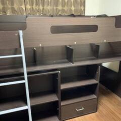 ロフトベッド、棚収納付き