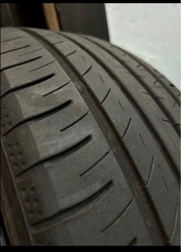 215/55r17 YOKOHAMAノーマルタイヤ　17インチ