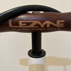 ロードバイク用空気入れの画像