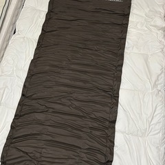 ハイランダー　インフレータブルマット　枕付きの画像