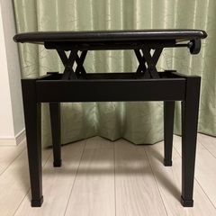ピアノのいす　高さ調節可！