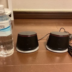 スピーカー　USB &イヤフォンジャック　　　　の画像