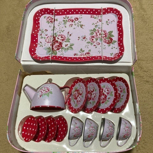 最終値下　中古品　タイガートライブティーセット　おままごとセット