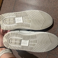 LACOSTE スニーカーの画像