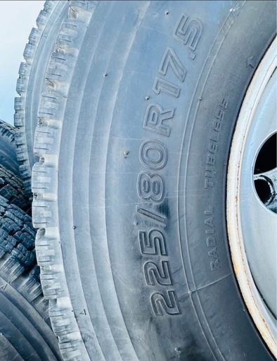 中古スタッドレスタイヤホイール付225/80R17.5 123/122L トーヨータイヤ M919 8分山 6本セット2019年製 ト