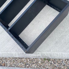 金属　ラックの画像