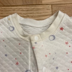80cmくらいのロンパースの画像