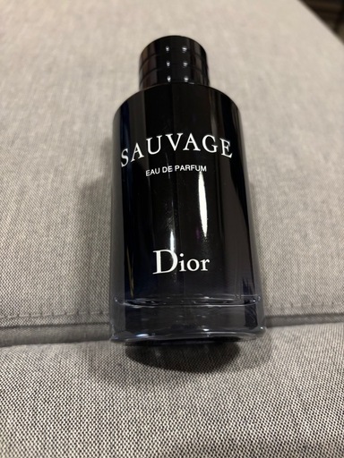ほぼ未使用　香水　Dior　SAUVAGE