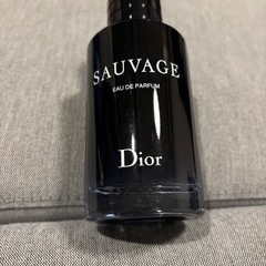 ほぼ未使用　香水　Dior　SAUVAGEの画像