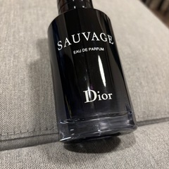 ほぼ未使用　香水　Dior　SAUVAGE