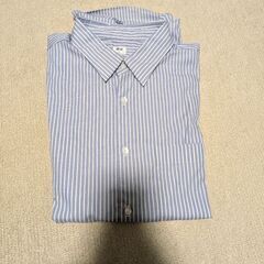 ユニクロのシャツ（XL）②