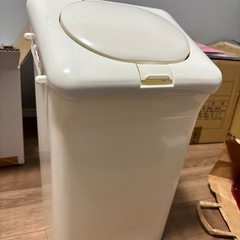 オムツ用ゴミ箱