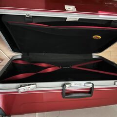 旅行用カバン無料で差し上げます。の画像